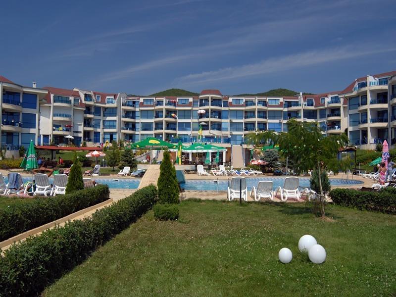 Holiday Apartment In Riviera Complex سفيتي فلاس المظهر الخارجي الصورة