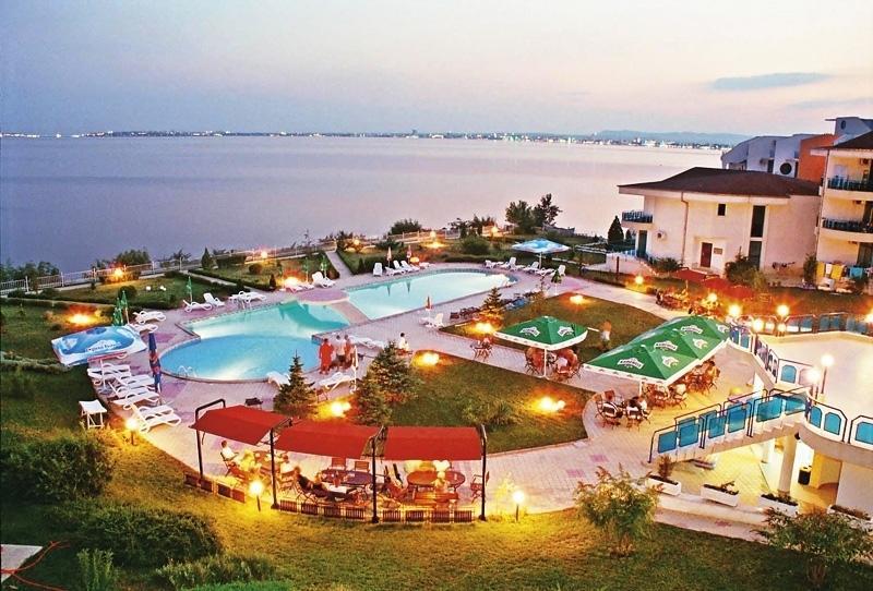 Holiday Apartment In Riviera Complex سفيتي فلاس المظهر الخارجي الصورة
