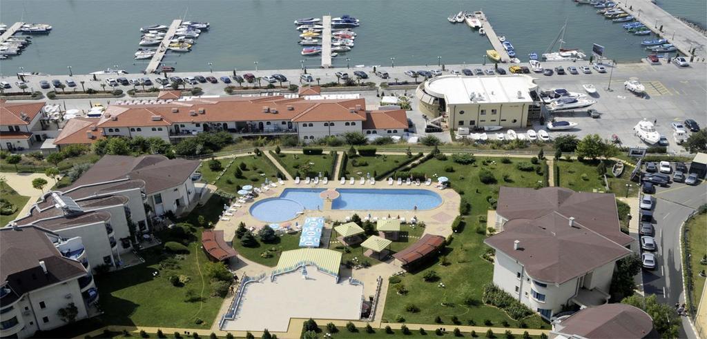 Holiday Apartment In Riviera Complex سفيتي فلاس المظهر الخارجي الصورة